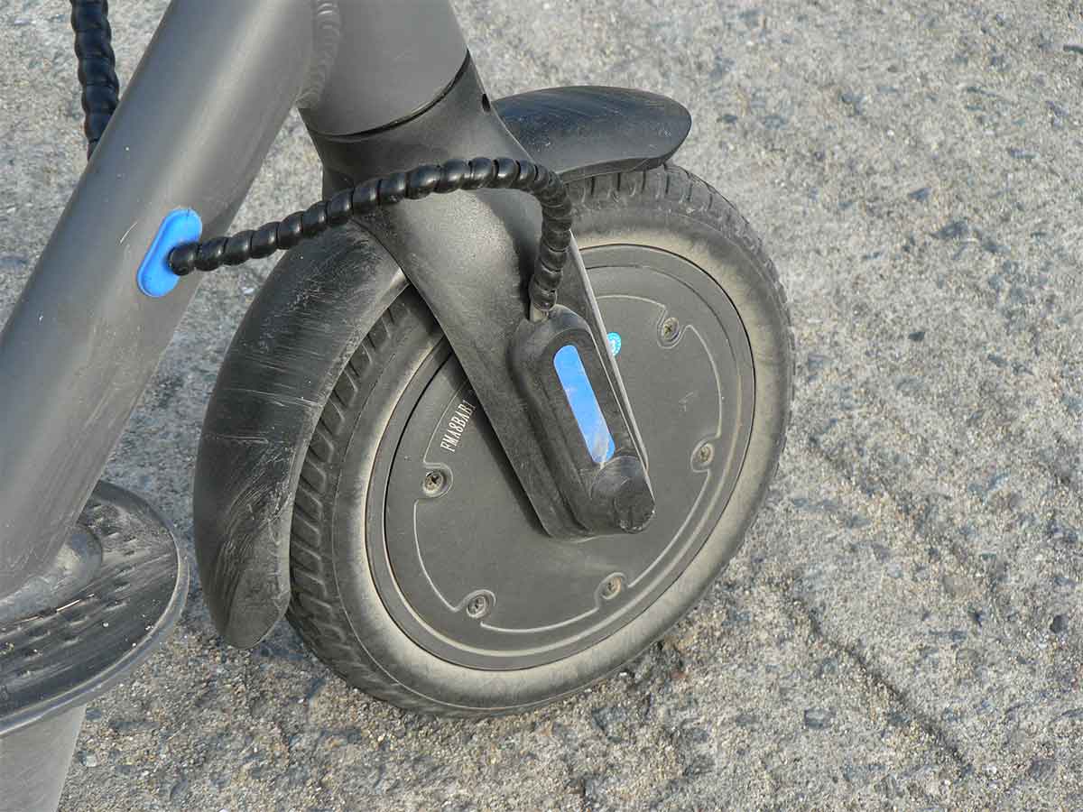 escootee-epf-1-beach-wheel.jpg